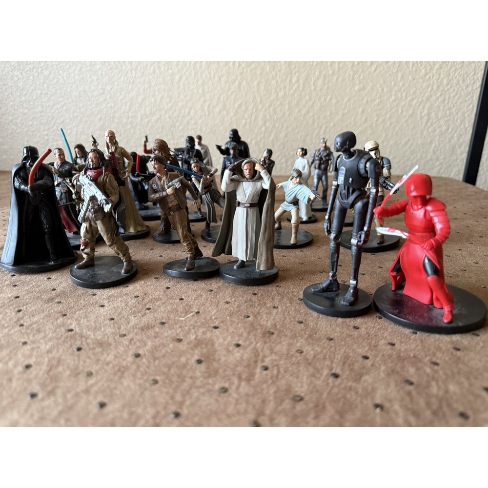 Star Wars Lot of  24 Disney Lucas Film Ltd Action Figures - Picture 2 of 12